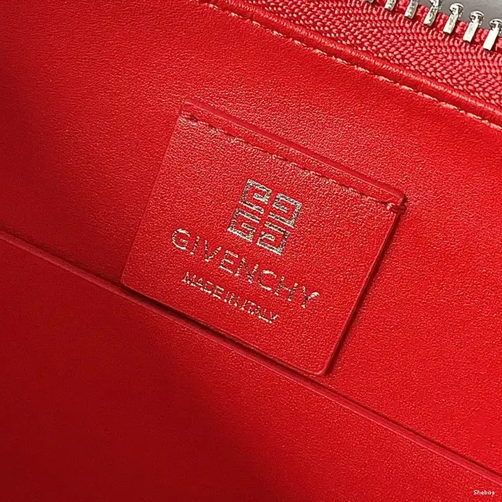 2206RF0004 Givenchy Bag 0711